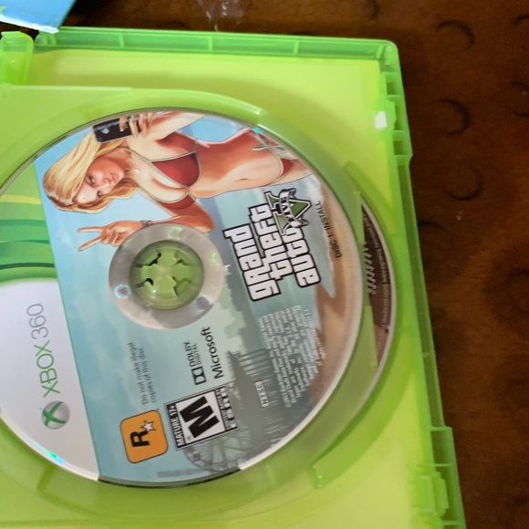 Grand Theft Auto V Xbox 360 GTA 5 - Picture 4 of 7